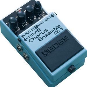 Pedal-de-Guit.-BOSS-CE-5-Distortion-EC-Musika-Quito