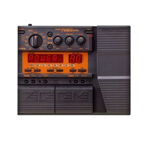 Pedalera-ZOOM-708-II-bajo-64-efectos-expresion-EC-Musika-Quito